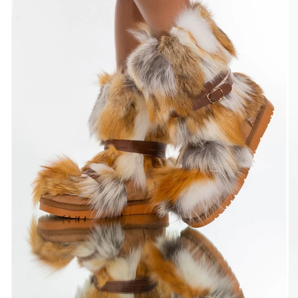 Azalea Wang Cozy With You Flat Bootie Biege Brown Faux Fur size 9 New In Box